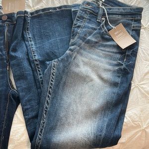 Buckle jeans NWT